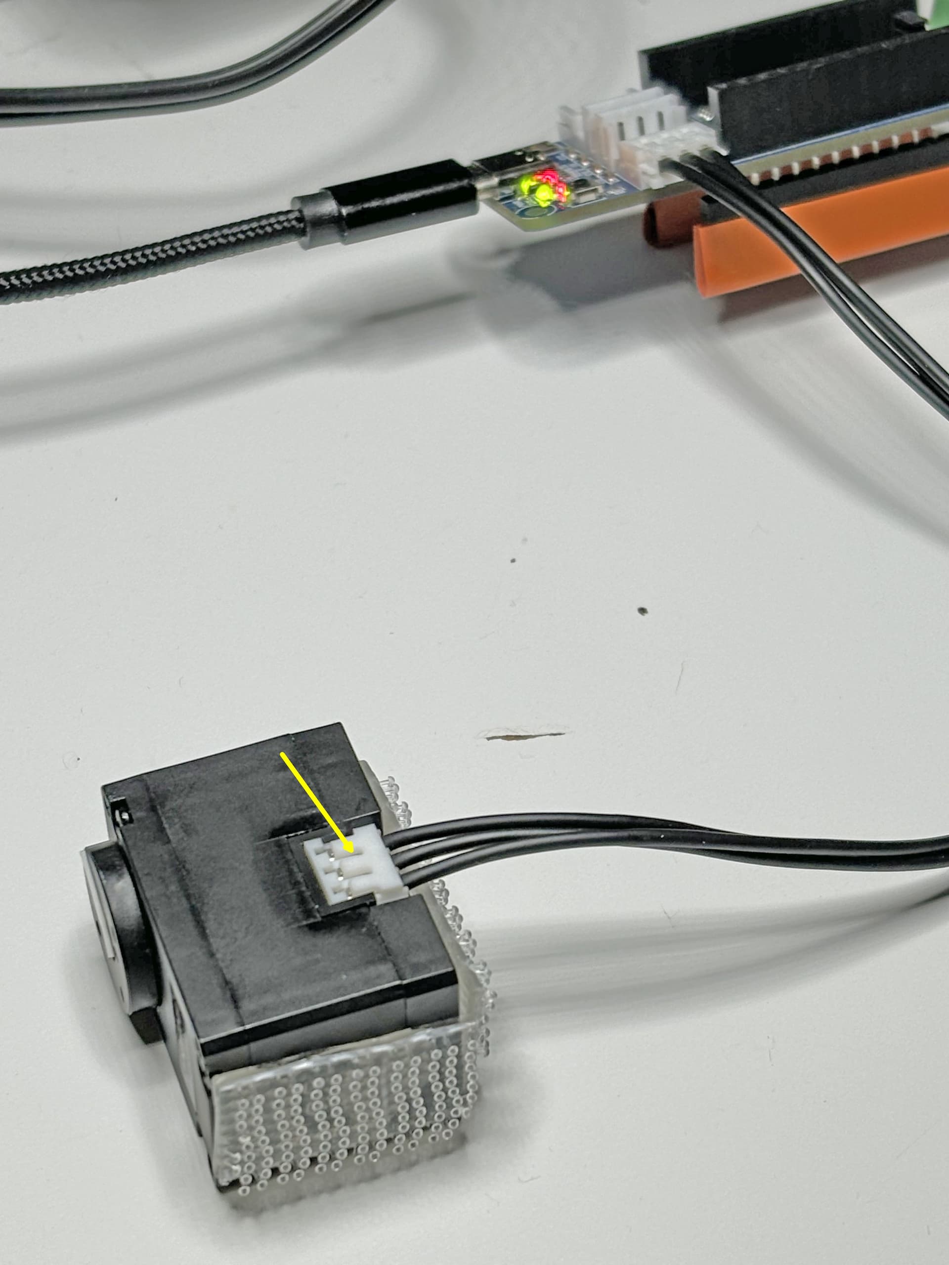 PlugUnplug_DXL_Connector